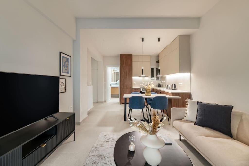 Urban Elegance 2br In Pangrati By Upstreet Apartment